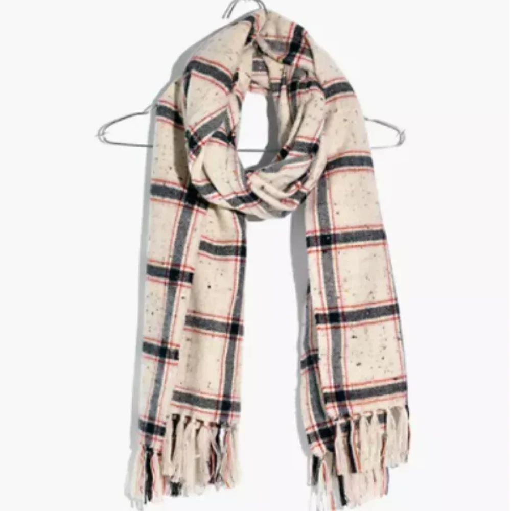 | madewell - hanstone plaid knotted fringe scarf |